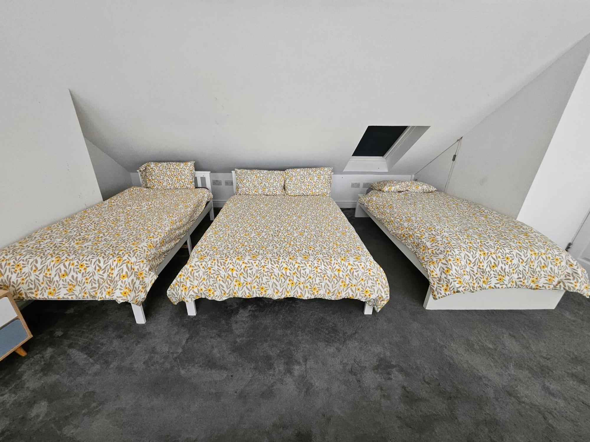 Snoozeden Westmead, Windsor Apartment Exterior photo